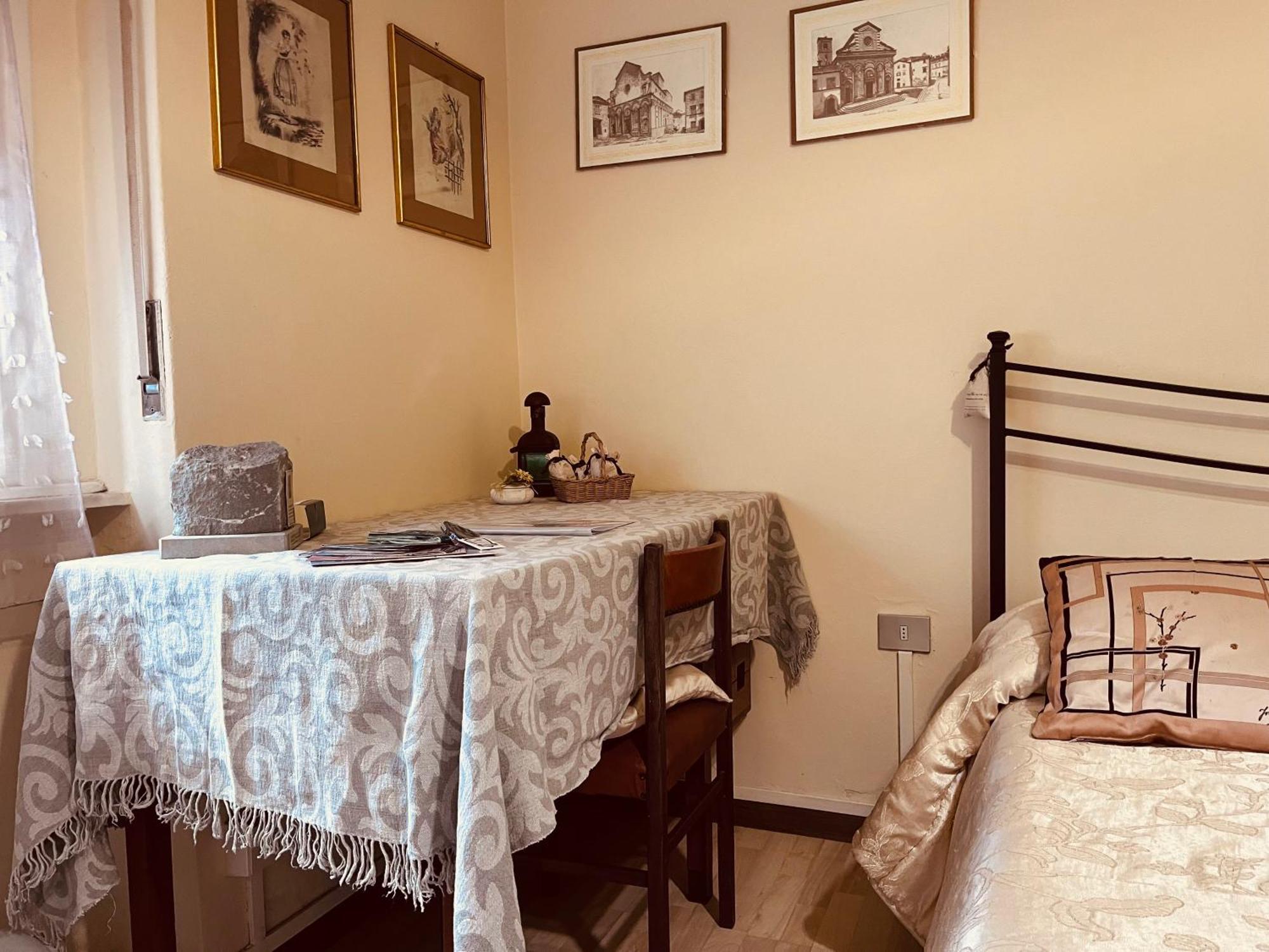 Bed&Breakfast Benedetta Cantagrillo Dış mekan fotoğraf
